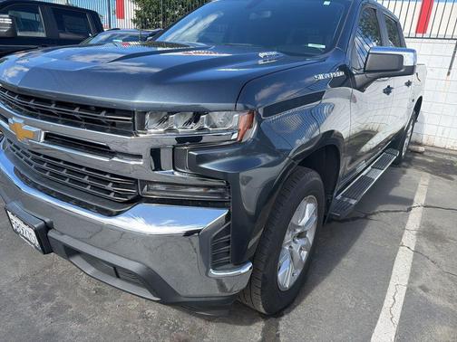 Shadow Gray Metallic 2022 Chevrolet Silverado 1500 Limited LT