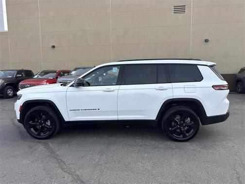 2023 Jeep Grand Cherokee L Altitude