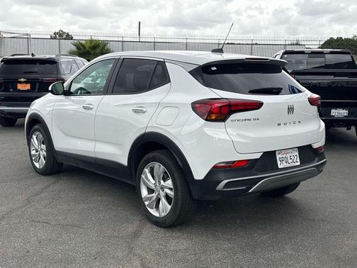 Summit White 2025 Buick Encore GX Preferred