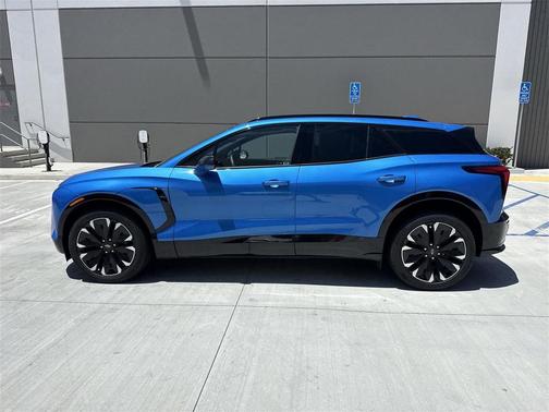 2024 Chevrolet Blazer EV eAWD RS