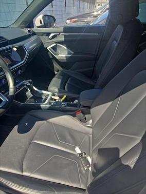 2023 Audi Q3 Premium 45 TFSI S line quattro Tiptronic