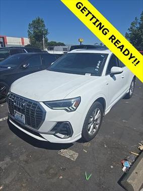 2023 Audi Q3 Premium 45 TFSI S line quattro Tiptronic