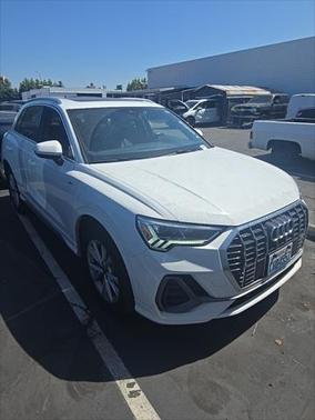 2023 Audi Q3 Premium 45 TFSI S line quattro Tiptronic