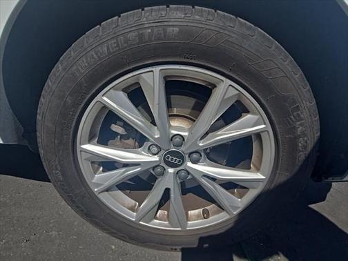 2023 Audi Q3 Premium 45 TFSI S line quattro Tiptronic
