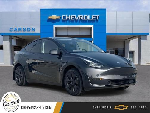 2024 Tesla Model Y Long Range Dual Motor All-Wheel Drive