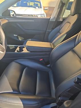 2024 Tesla Model Y Long Range Dual Motor All-Wheel Drive