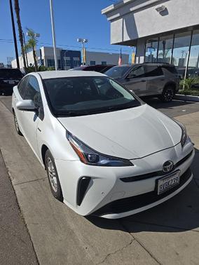 2021 Toyota Prius LE