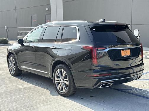 2025 Cadillac XT6 Premium Luxury FWD