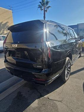 2023 Cadillac Escalade ESV Sport