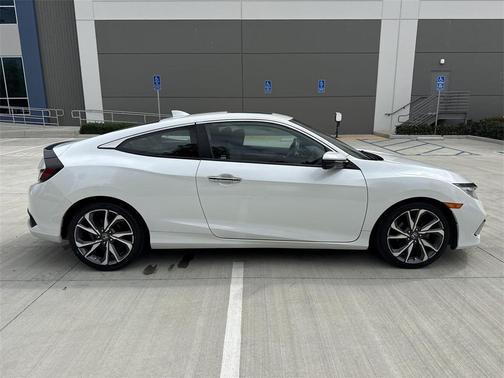 2020 Honda Civic Touring