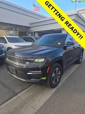 2022 Jeep Grand Cherokee 4xe Base