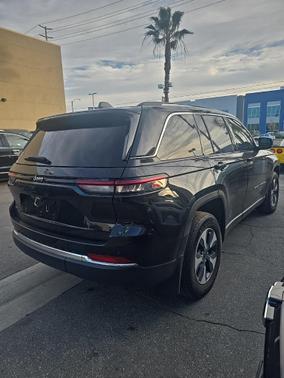 2022 Jeep Grand Cherokee 4xe Base