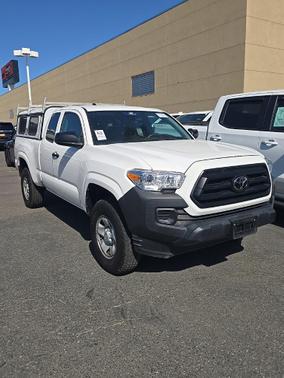 2022 Toyota Tacoma SR