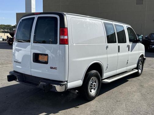 2024 GMC Savana 2500 Work Van