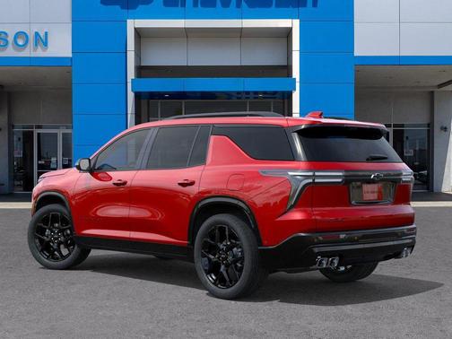Radiant Red Tintcoat 2026 Chevrolet Traverse RS