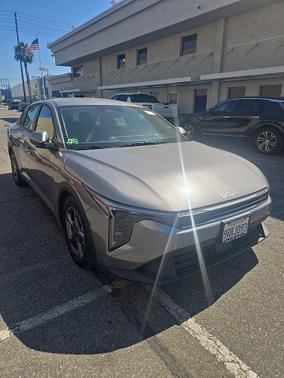 Steel Gray 2025 Kia K4 LXS