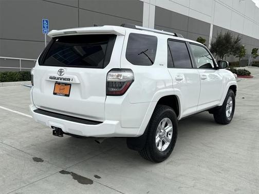 2022 Toyota 4Runner SR5
