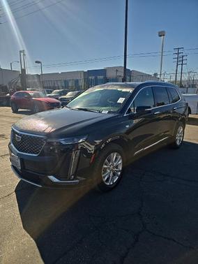 2025 Cadillac XT6 Luxury FWD