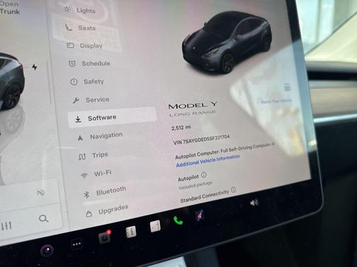 2025 Tesla Model Y Long Range Dual Motor Rear-Wheel Drive