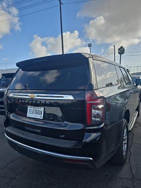 2024 Chevrolet Suburban LT