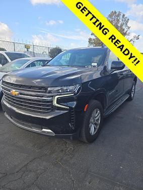 2024 Chevrolet Suburban LT