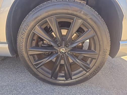 Iridium 2023 Lexus RX 500h F SPORT Performance