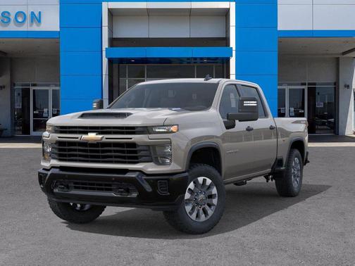 White Sands 2026 Chevrolet Silverado 2500 Custom