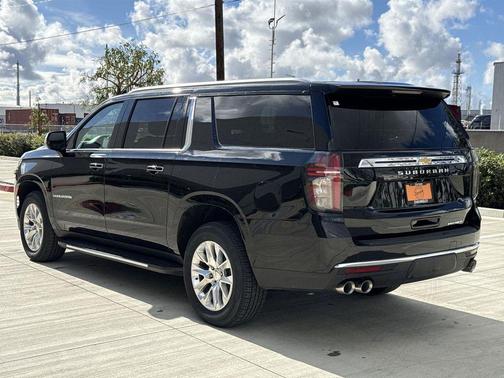 2024 Chevrolet Suburban Premier