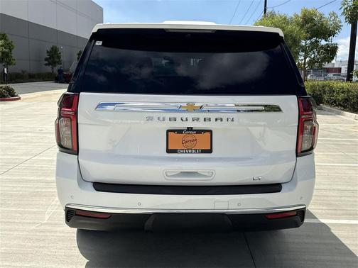 2021 Chevrolet Suburban LT