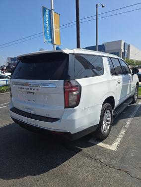 2021 Chevrolet Suburban LT