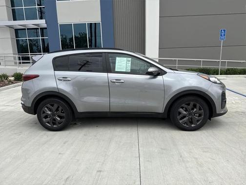 2022 Kia Sportage S
