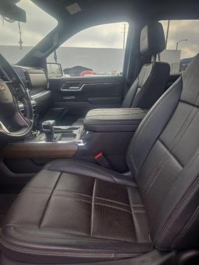 Black 2023 Chevrolet Silverado 1500 High Country