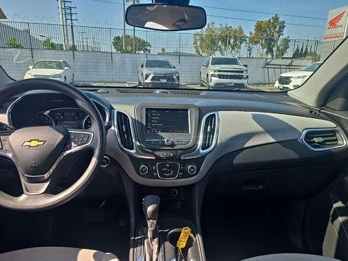 Summit White 2022 Chevrolet Equinox 1LT
