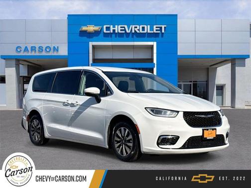 2023 Chrysler Pacifica Hybrid Touring L