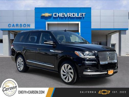 2024 Lincoln Navigator Premiere