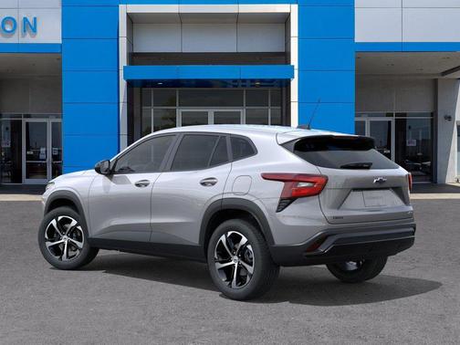 Sterling Gray Metallic 2026 Chevrolet Trax FWD 1RS