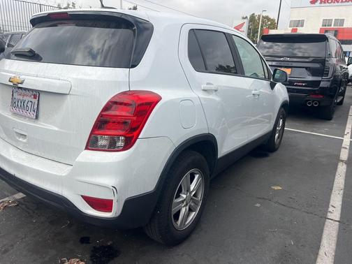 2021 Chevrolet Trax LS