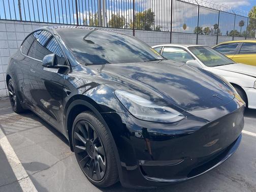 2023 Tesla Model Y Long Range Dual Motor All-Wheel Drive