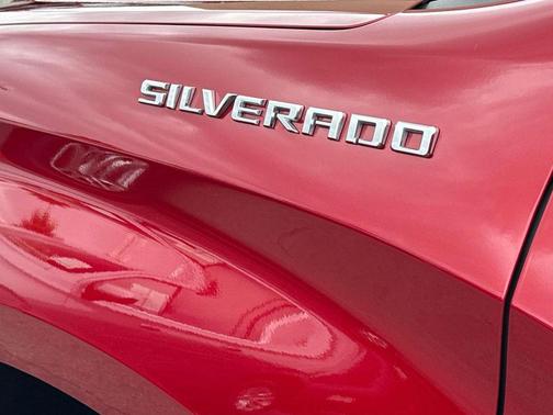 Radiant Red Tintcoat 2023 Chevrolet Silverado 1500 LT