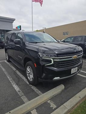2024 Chevrolet Suburban LT