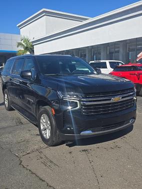 2024 Chevrolet Suburban LT