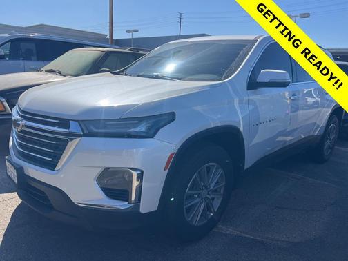 2022 Chevrolet Traverse LT Cloth