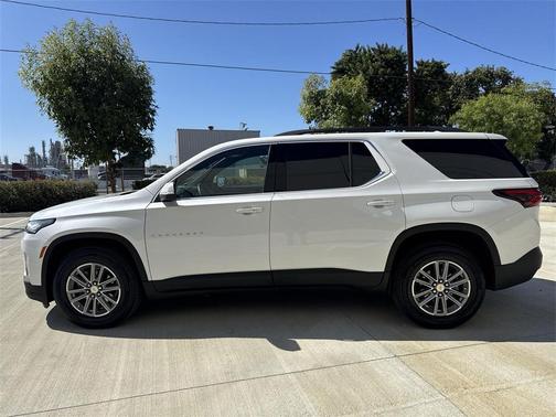 2022 Chevrolet Traverse LT Cloth