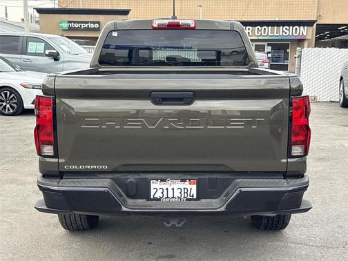 2024 Chevrolet Colorado WT