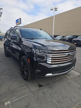 2023 Chevrolet Suburban 4WD High Country