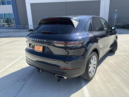 2021 Porsche Cayenne Base
