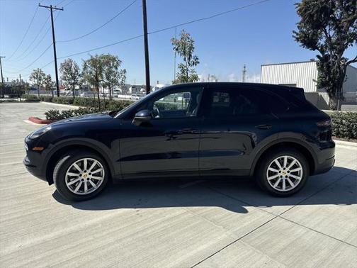 2021 Porsche Cayenne Base