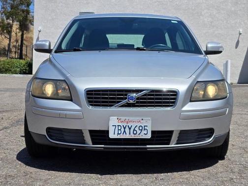Electric Silver Metallic 2007 Volvo V50 2.4i