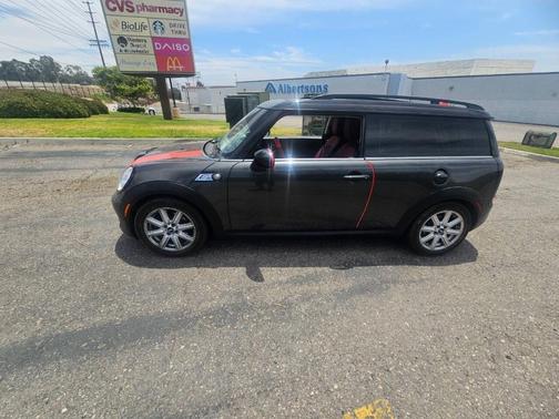 Eclipse Gray Metallic 2011 MINI Cooper S Clubman Base