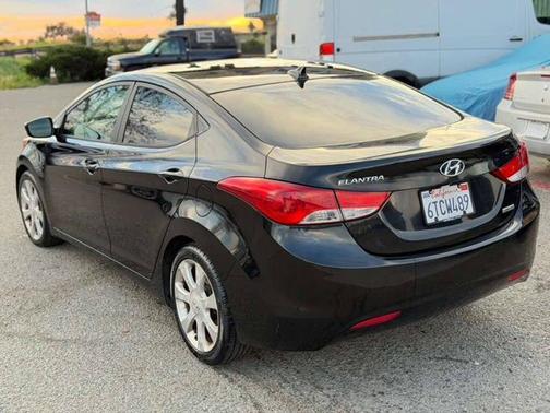 Black Noir Pearl 2012 Hyundai ELANTRA Limited